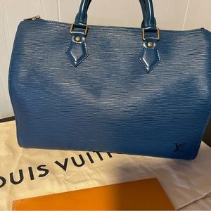 Louis Vuitton epi speedy 30